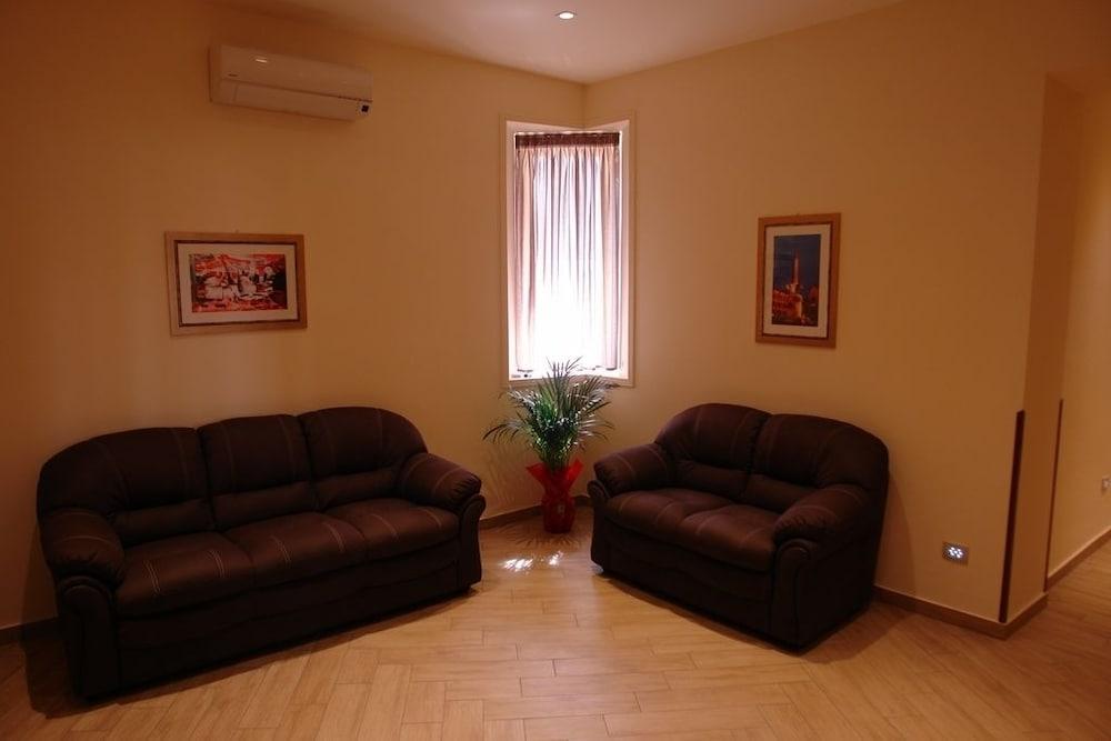 Sofia Hotel 3*
